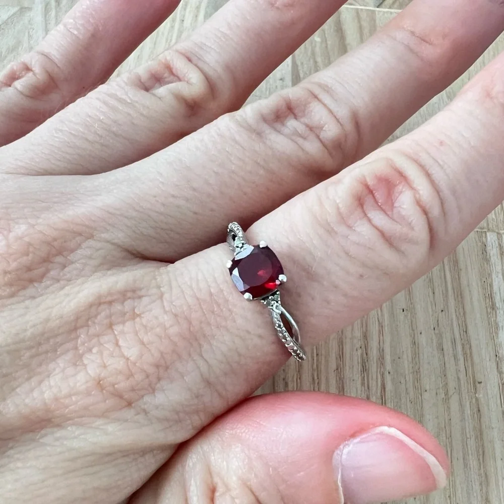 925 Sterling silver red stone ring January birthstone